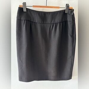 MaxMara Wool Black Pencil Skirt Size 4 Side Zipper Lined Career Made in Italy